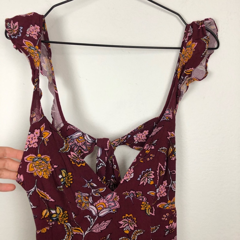 Lulu’s Burgundy Floral Print Maxi Dress Tie Back S - Picture 4 of 11
